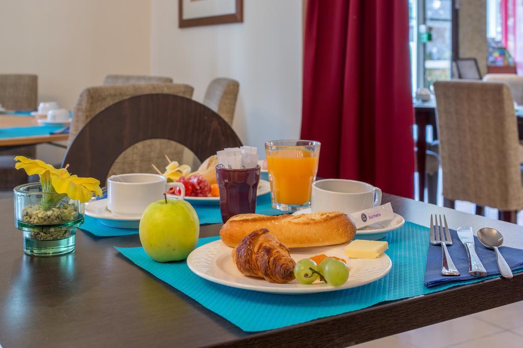 อาโดนี กร็อง เฌเนฟ เรซีด็อง เอ็กเซลซิเออร์ Aparthotel Veigy-Foncenex ภายนอก รูปภาพ