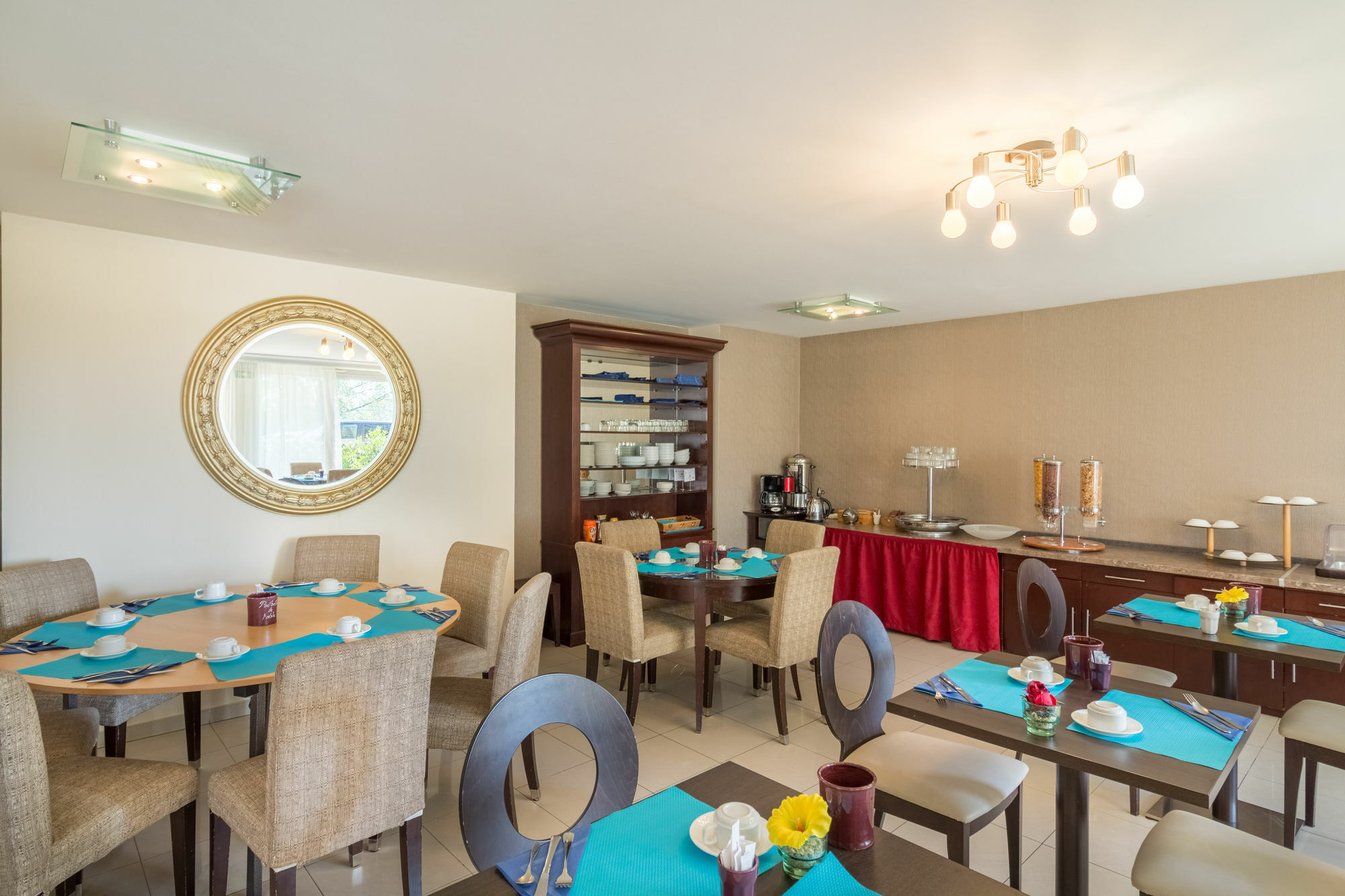 อาโดนี กร็อง เฌเนฟ เรซีด็อง เอ็กเซลซิเออร์ Aparthotel Veigy-Foncenex ภายนอก รูปภาพ